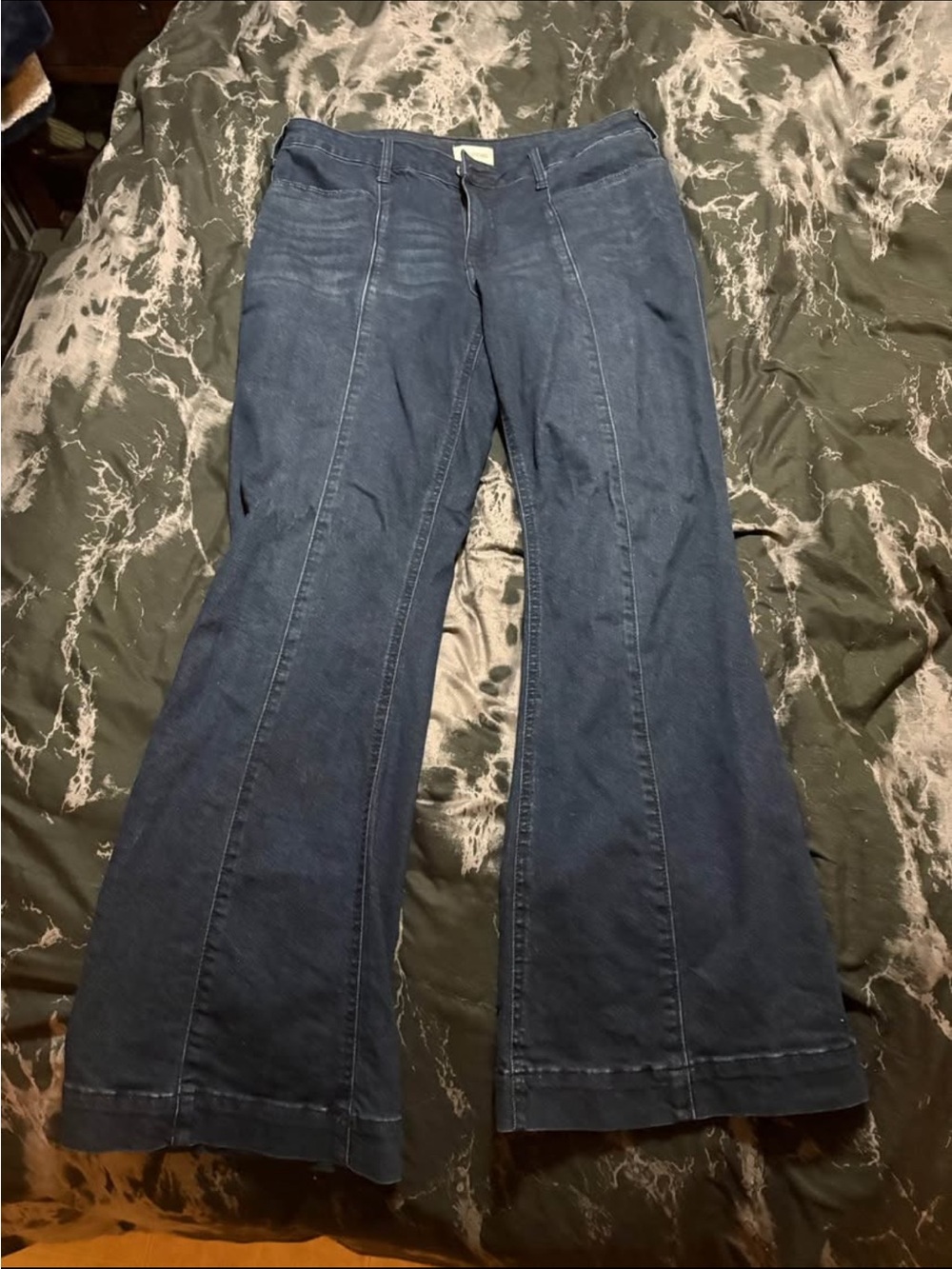Maurices high rise flare Jeans